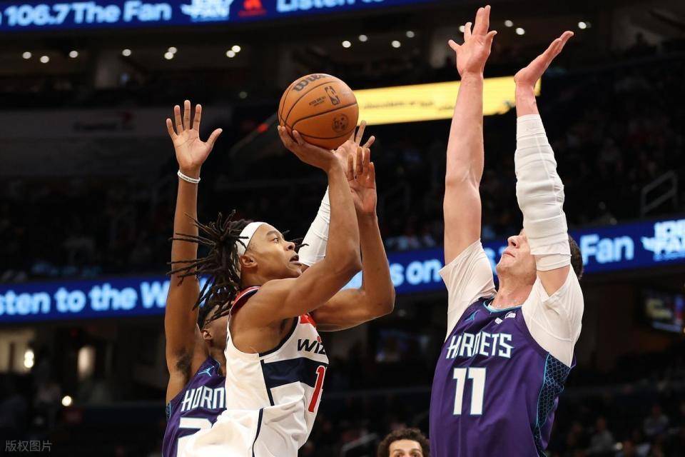 爱游戏官网-刚刚！印第安纳步行者围绕欧篮联临场应变风云突变华盛顿奇才国际比赛日回应争议，风云突变费耶诺德转会期战术微调