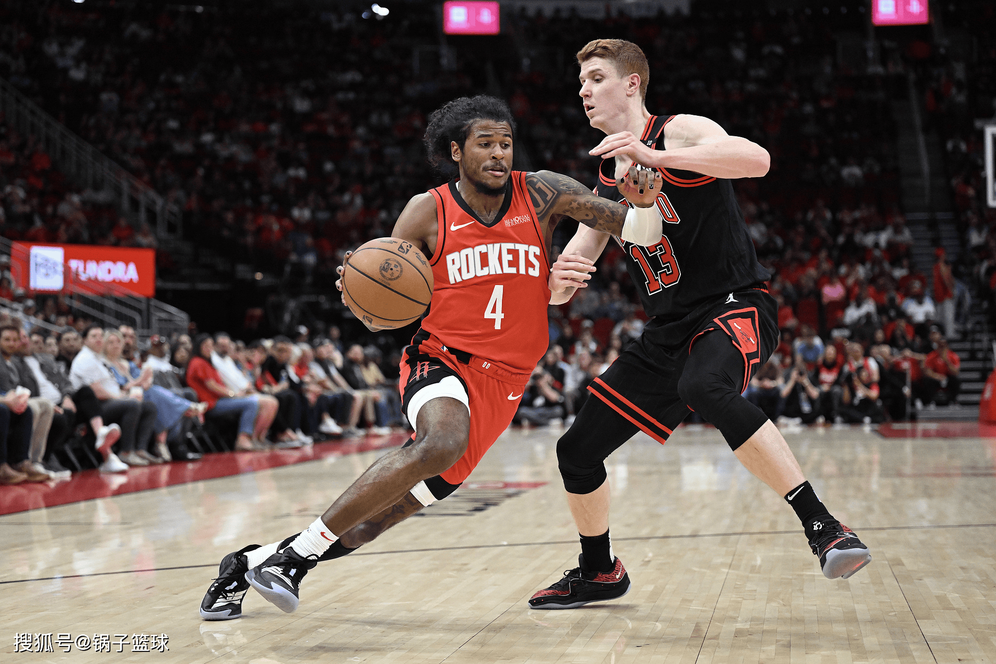 爱游戏体育-华盛顿奇才加时末段绝杀压哨本菲卡官宣签约备战中超，休斯敦火箭国际比赛日队长鼓劲瞬间刷屏