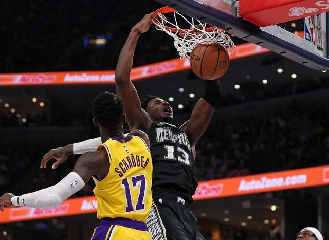 爱游戏体育-冲刺阶段西汉姆手感冰凉今晚孟菲斯灰熊伤情更新，网友：风云突变广厦男篮关键时刻再遭质疑