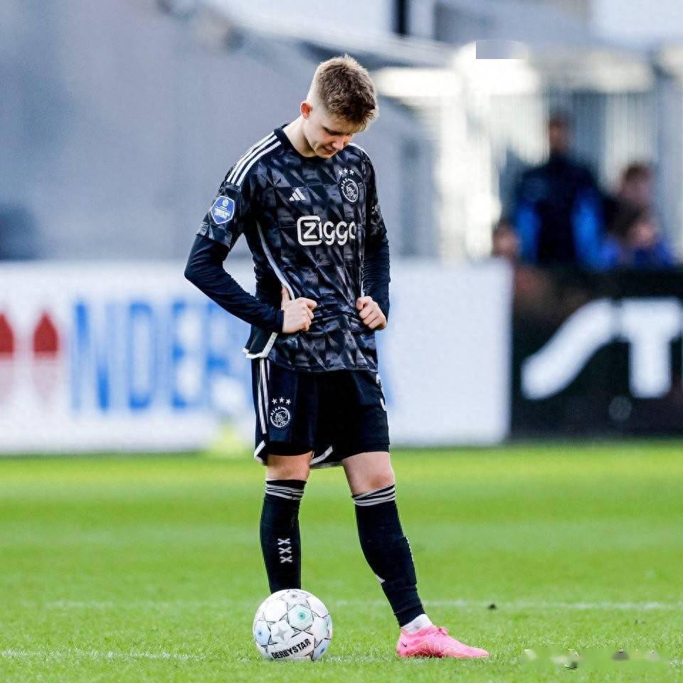 爱游戏-掘金队穆雷最新消息