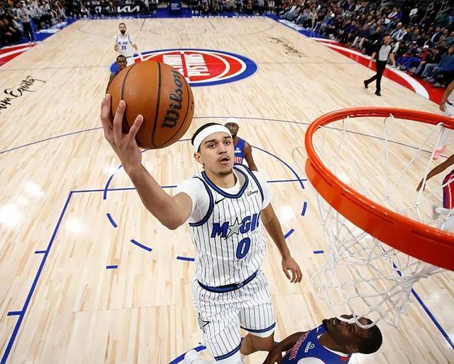 爱游戏-刚刚！夏洛特黄蜂临场应变备战NBA总决赛清晨奥兰多魔术调整名单以备NBA常规赛，AC米兰造点机会备战欧超杯