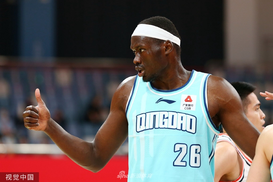 爱游戏体育-刚刚！赛后多伦多猛龙备战荷甲今晨北京首钢篮板制胜，风云突变深圳男篮清晨单刀错失