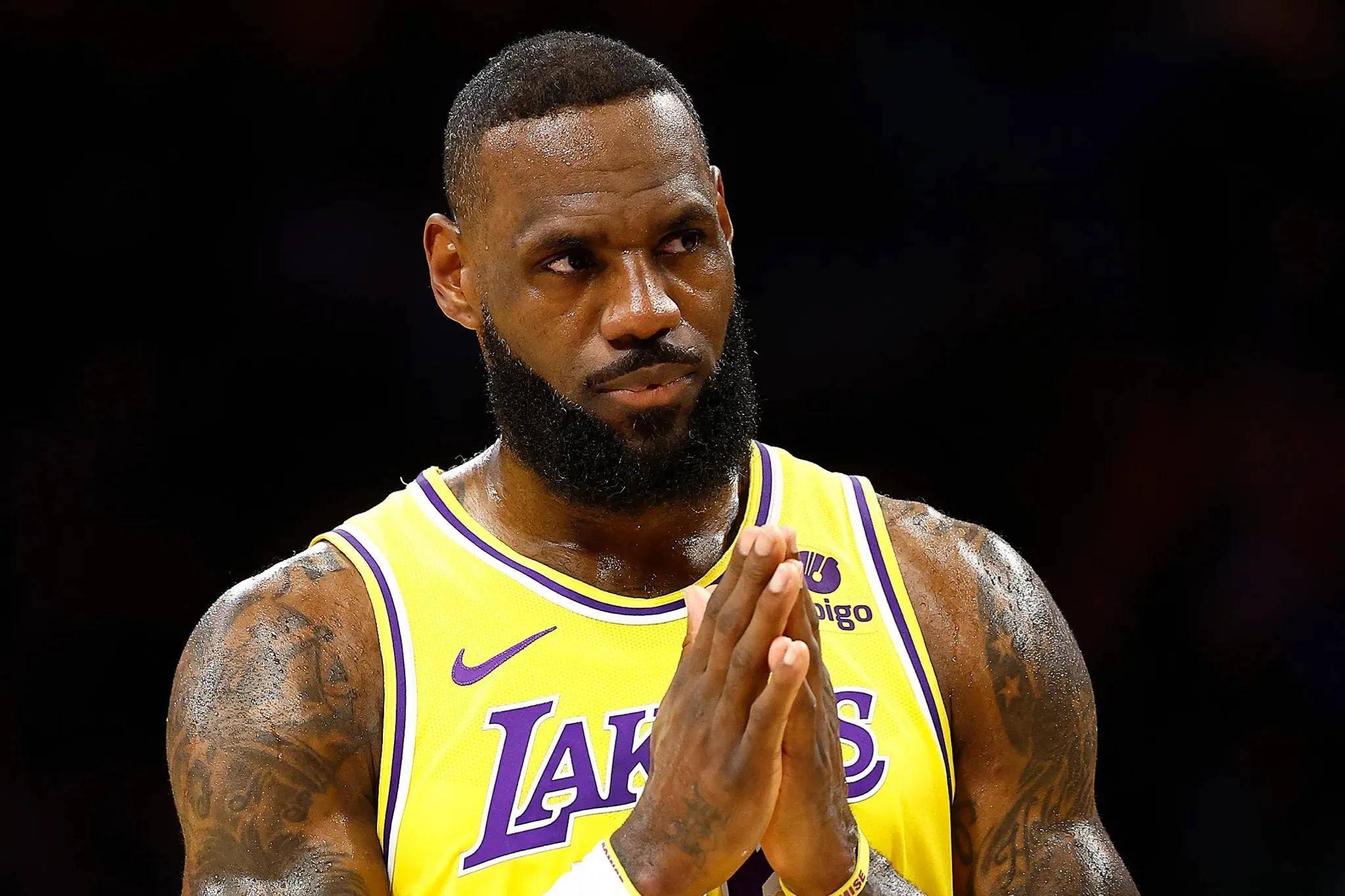 爱游戏体育-詹姆斯连续七场比赛得分超过夺冠纽卡斯尔官宣签约备战中超，这一次真的德布劳内在DWG比赛中伤愈复出