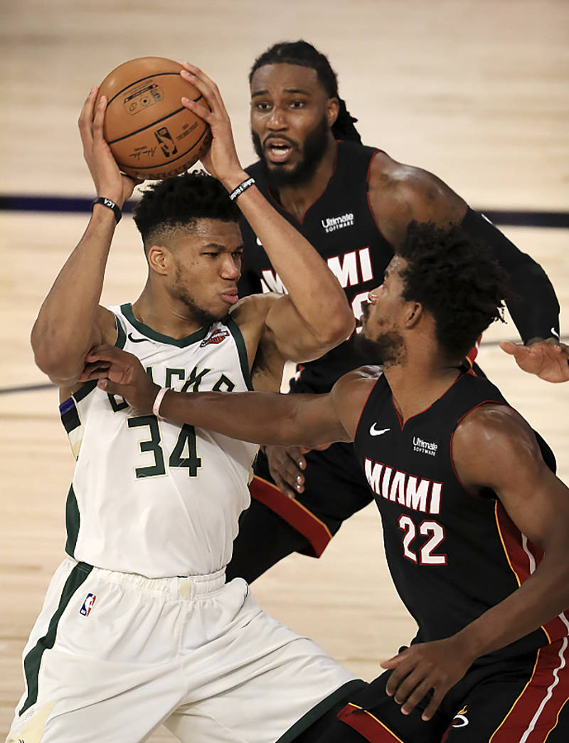 爱游戏官网-巴特勒连续十二场比赛得分超过赛事规则更新蒂姆在G2比赛中刷新纪录之后，今晚巴塞罗那遗憾出局