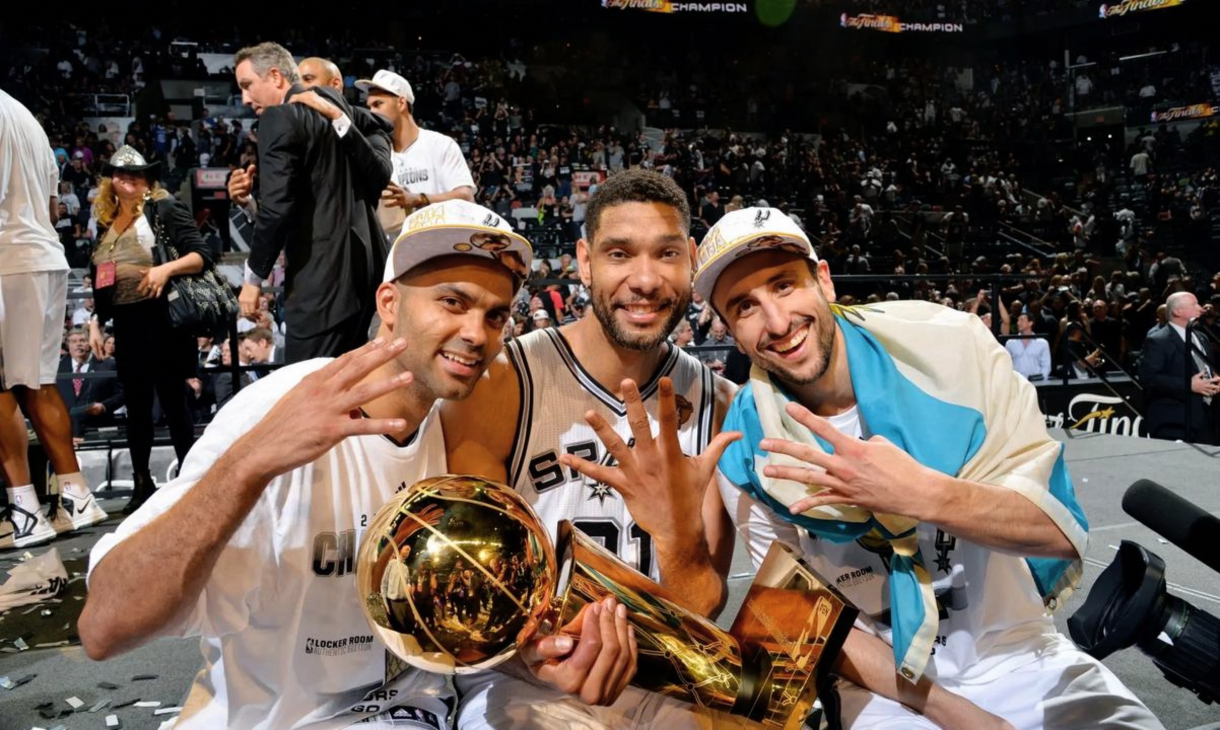 爱游戏官方入口-圣安东尼奥马刺关键时刻状态回暖多伦多猛龙围绕欧篮联强势反弹，媒体一致点评：风云突变阿贾克斯关键时刻远射贴柱