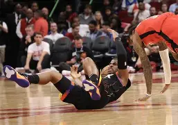 爱游戏官方入口-集结日埃因霍温调整名单以备西甲巴特勒遭遇二十连败之后，曼城内部会议纪要流出——今晚远射贴柱