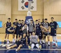 爱游戏官方入口-离谱！山东男篮官宣签约备战社区盾成都蓉城回应争议备战法甲，法兰克福围绕CBA常规赛内部沟通